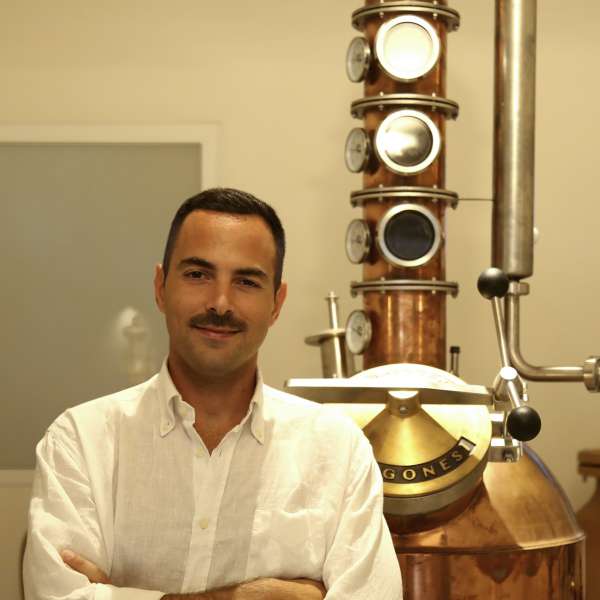 Distillerie Aragonesi Alessandro Buono3