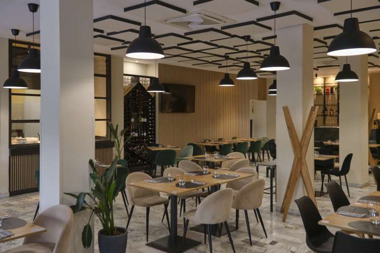 sala con pizzeria a vista Ph. Alberto Blasetti