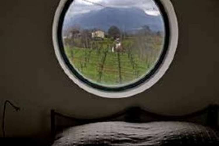 SUITE VISTA VIGNETO 3